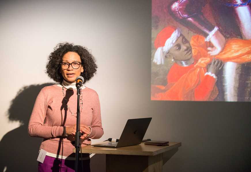 Valika Smeulders (photo: Mylène Siegers, courtesy Stroom Den Haag)