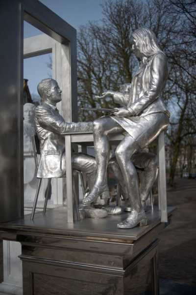 Thom Puckey, Thorbecke monument (detail) foto: Sander Foederer, courtesy Stroom Den Haag