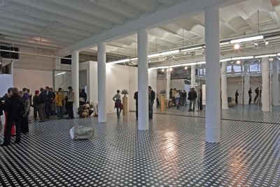 Ton Schuttelaar: overzicht tentoonstelling Stroom Den Haag foto: Rob Kollaard