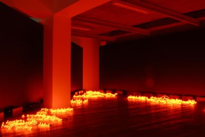 Jill Magid, I Can Burn Your Face, 2008 foto: Rob Kollaard