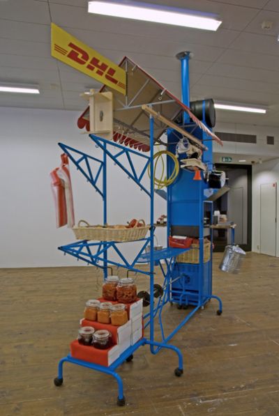 Azra Aksamija, 'Contraption', 2009 foto: Rob Kollaard