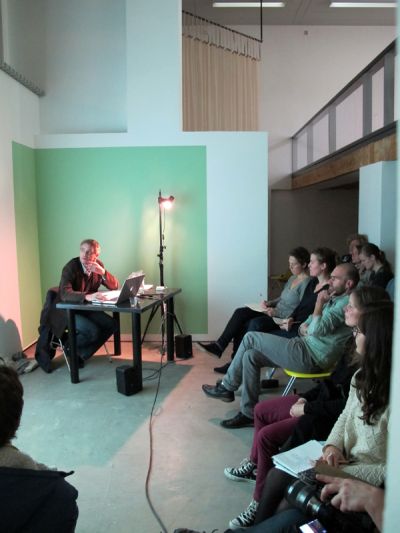 Lezing Anthony Huberman bij Stroom Den Haag foto: Stroom Den Haag