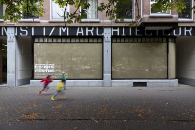 Charles van Otterdijk, 'Double Centre', 2013 foto: Gerrit Schreurs, courtesy Stroom Den Haag