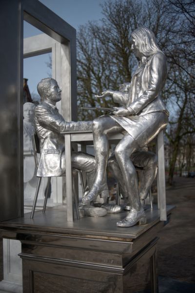 Thom Puckey, Thorbecke monument (detail) foto: Sander Foederer, courtesy Stroom Den Haag